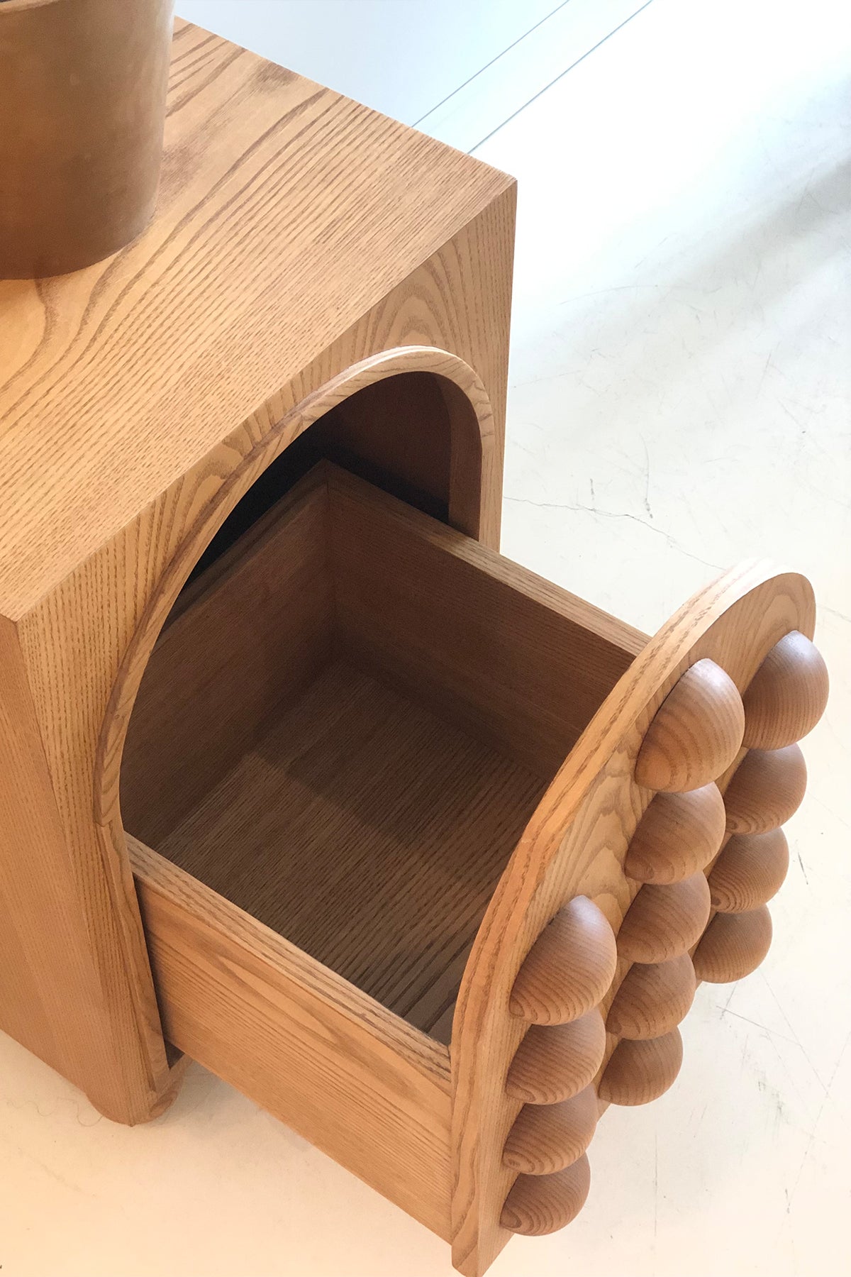 Curve Komodin-Natural