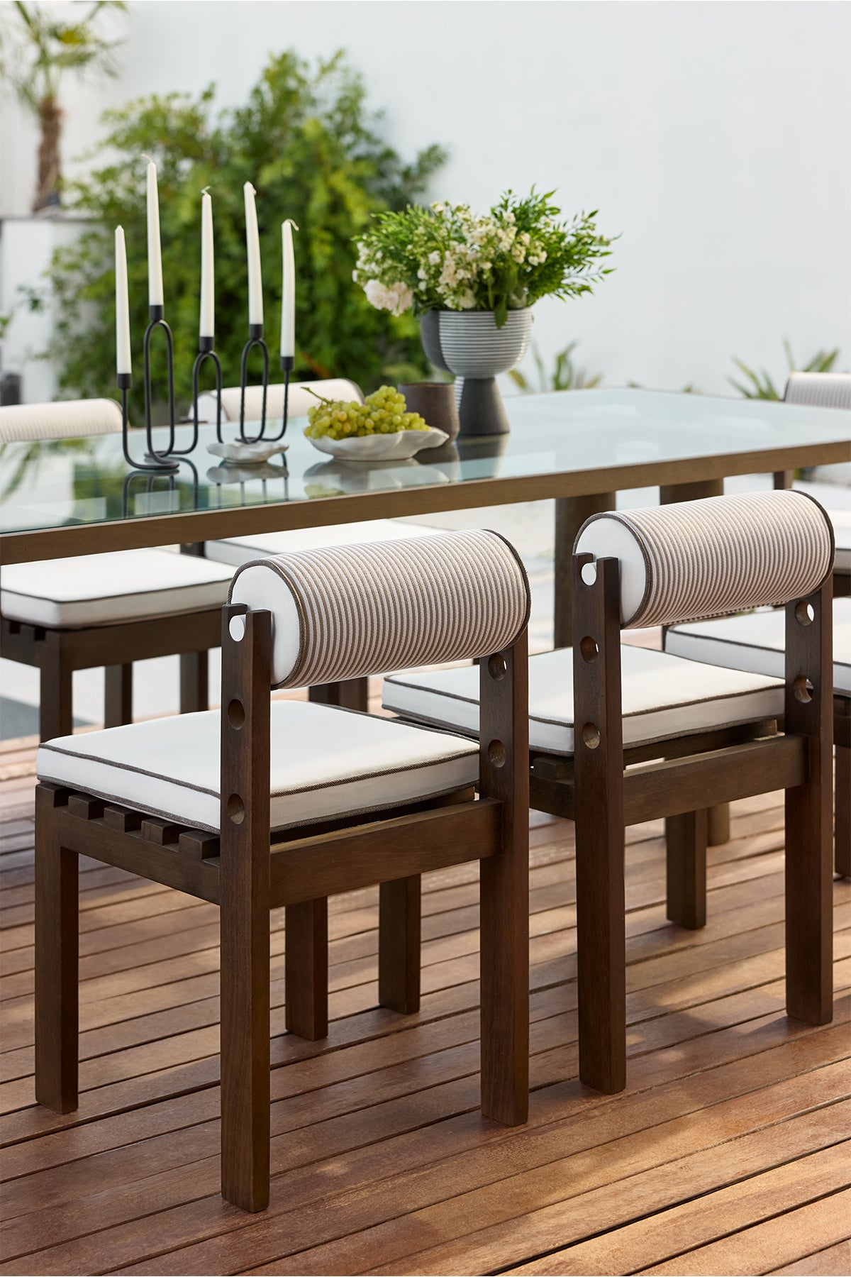 Milan Koyu ceviz Sandalye-İroko ağacından