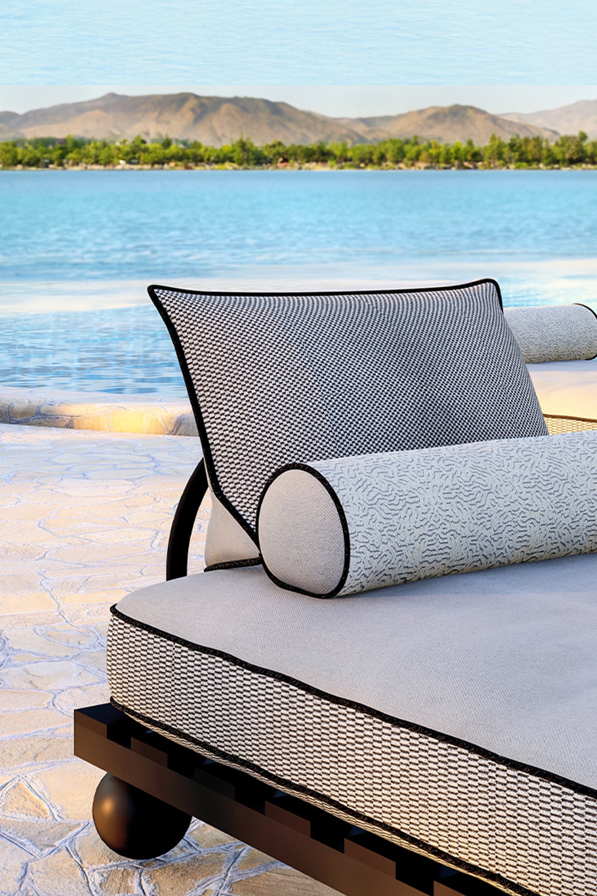 Picasso Outdoor Daybed Gri-İroko Ağacı